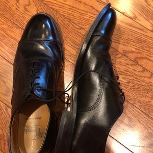 Black dress shoes